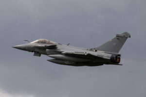 «Кто будет платить?»: во Франции усомнились в поставках Rafale Украине