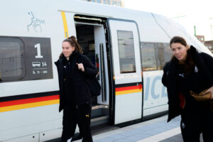 Поезда в немецком городе вернулись к расписанию после эвакуации вокзала