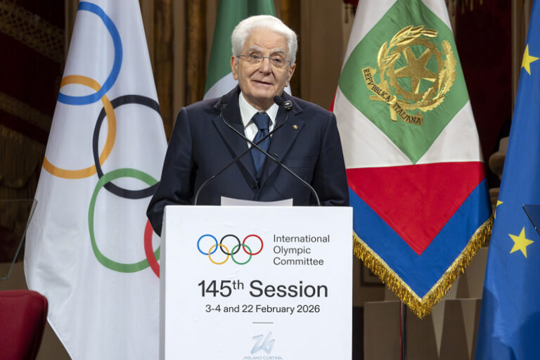 Президент Италии призвал к перемирию во время Олимпиады