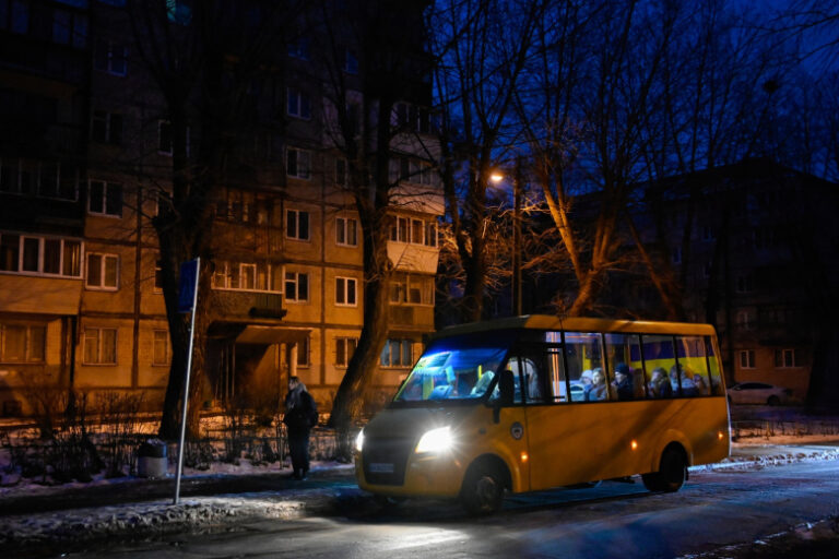 В Европе раскрыли, как Зеленский довел Украину до блэкаута