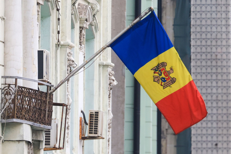 В школьных учебниках Молдавии восхваляют планы Гитлера