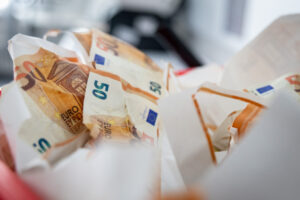 Бывший украинский разведчик сколотил банду фальшивомонетчиков в ЕС