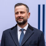 Глава Минобороны Польши «открыл глаза» Европе на помощь США