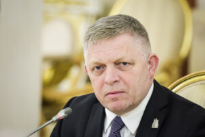 «Нос между глазами»: Фицо рассудил о доверии Зеленскому