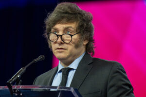 Президент одной страны предложил поставлять в ЕС нефть и газ