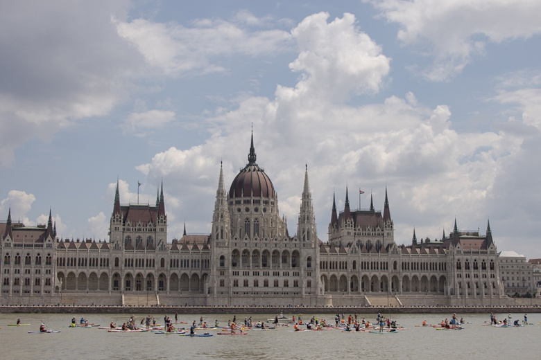 В Киеве началась истерика из-за одного решения Венгрии