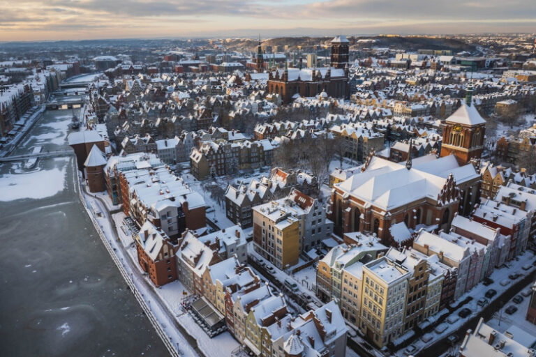 В Польше создают бесполетную зону на три месяца