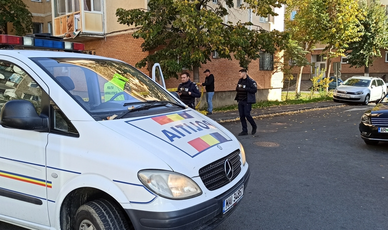 Беспилотник врезался в многоэтажку на востоке Румынии