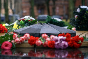 В Латвии потушили единственный оставшийся в странах Прибалтики Вечный огонь