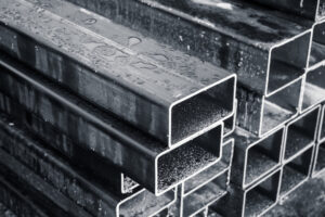 Военэксперт ответил, чем Украине грозит остановка завода ArcelorMittal